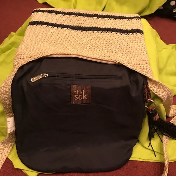 Purse - Picture 5 of 8